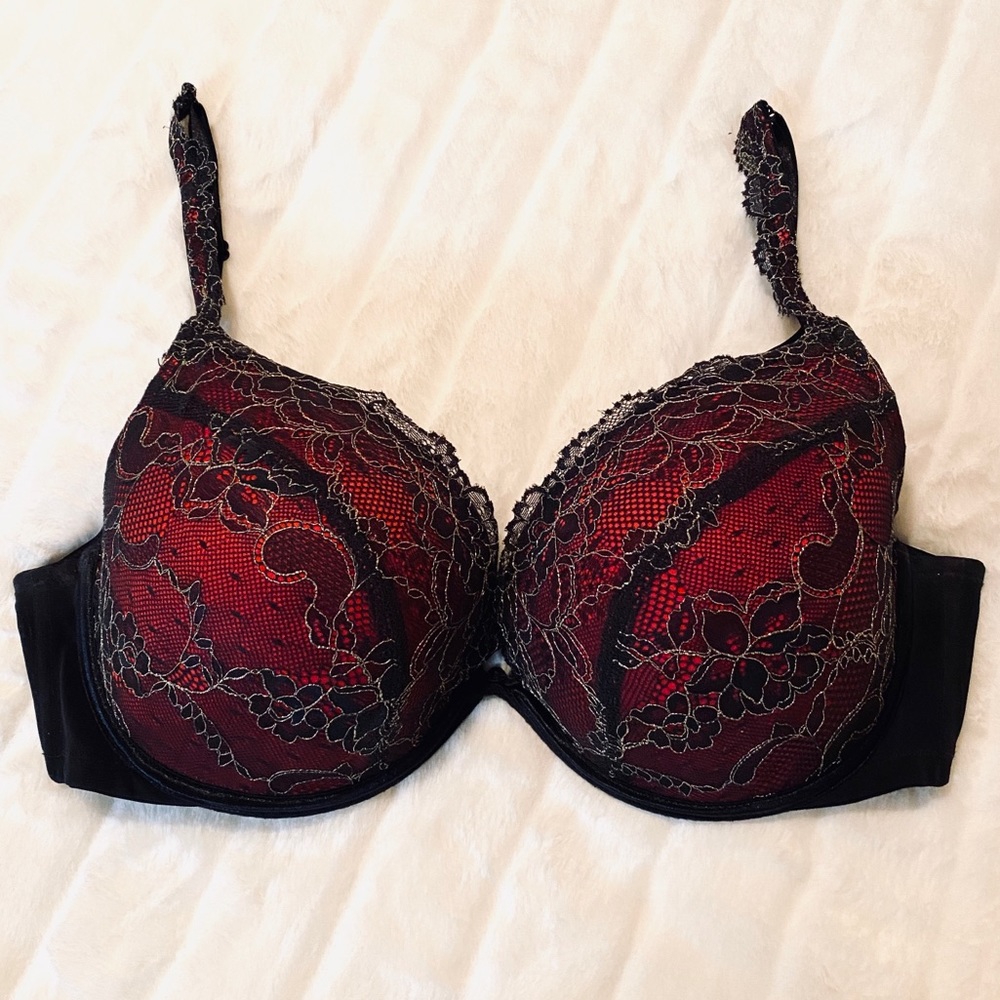 42D Cacique / Lane Bryant Plunge Bra